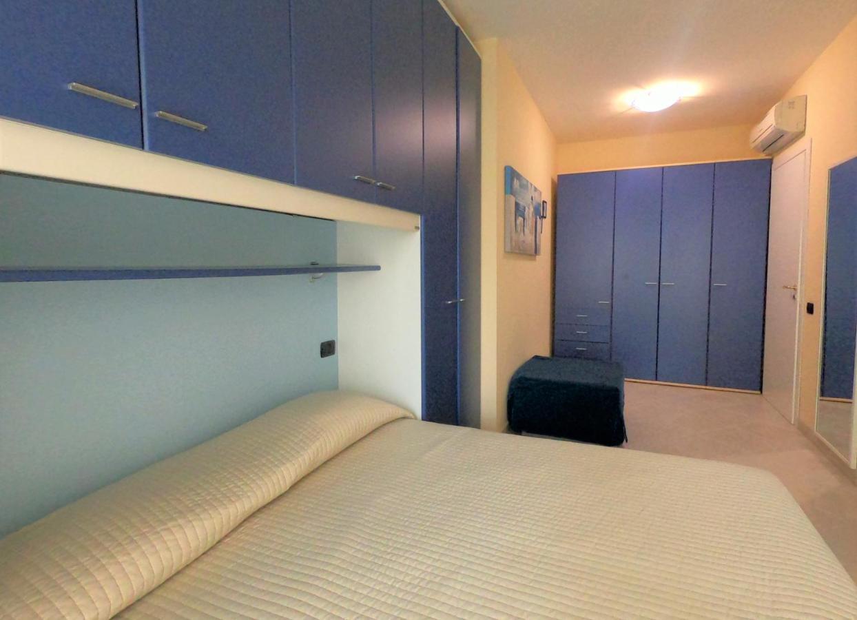 Aparthotel Michelangelo Rta à Cinquale Extérieur photo
